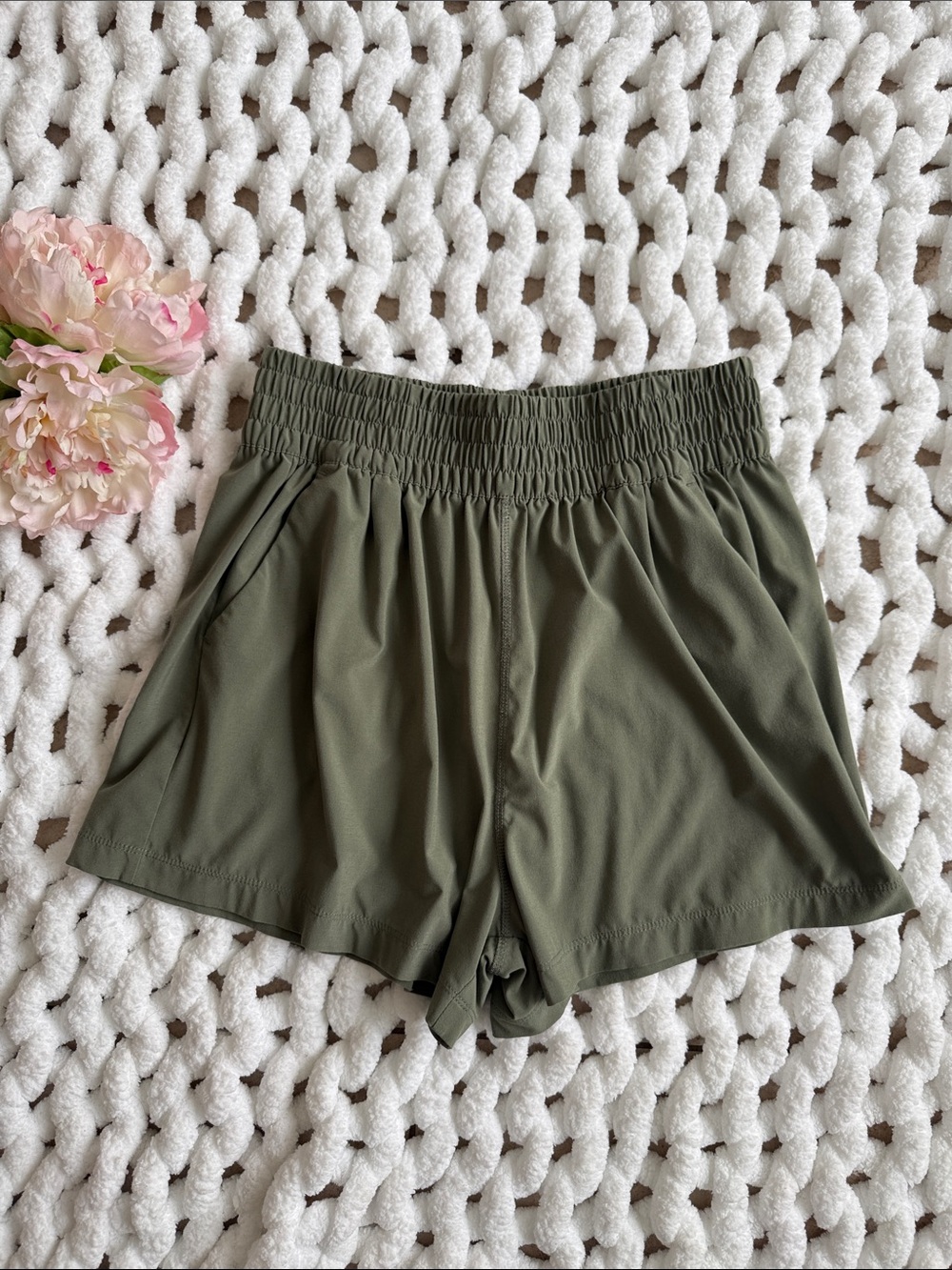 Vuori Villa Shorts Green Size M